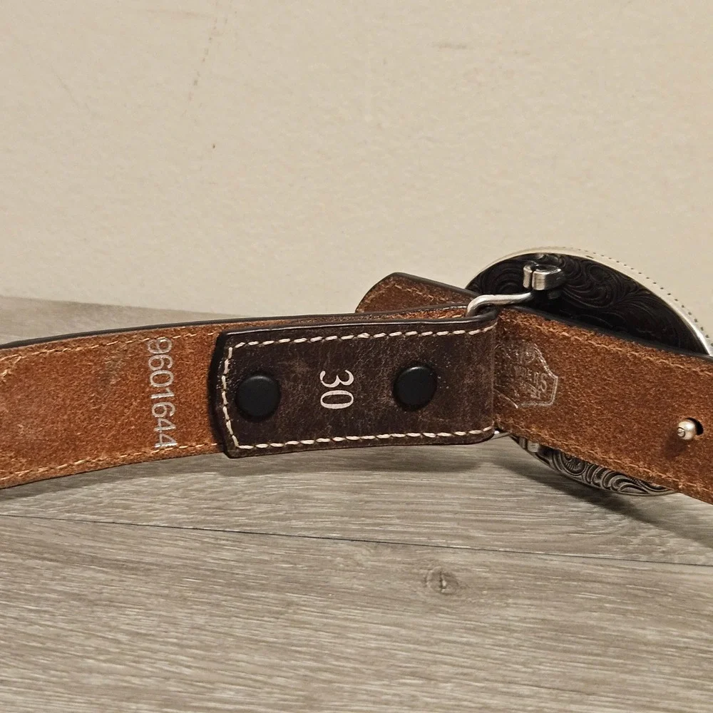 Cavender's‎ Since Since 1965 Rodeo Bull Rider Vintage Belt Buckle & Belt Size 30